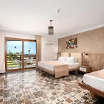 Sedir Park - 4*